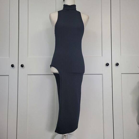 Nasty gal asymmetrical ribbed turtleneck sleeveless top, small - Picture 4 of 6